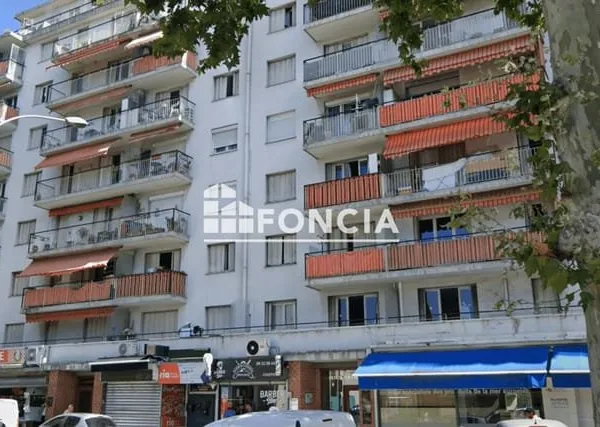 2 pièces 47m2, balcon et Cave
