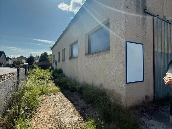 LOCAL D'ACTIVITE 180 m² MALEMORT
