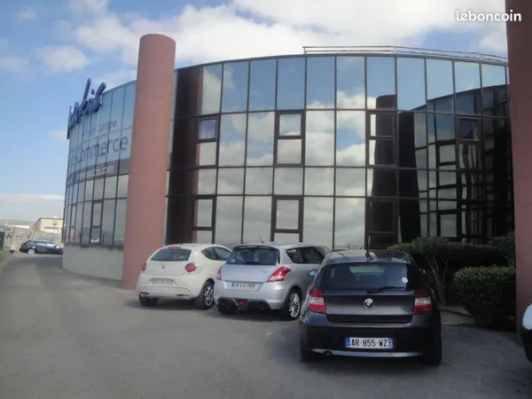 Bureaux à louer de 12 à 100 m² à Marseille