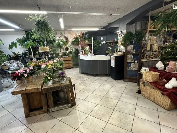 Local commercial 200 m² Laissac-Sévérac l'Église