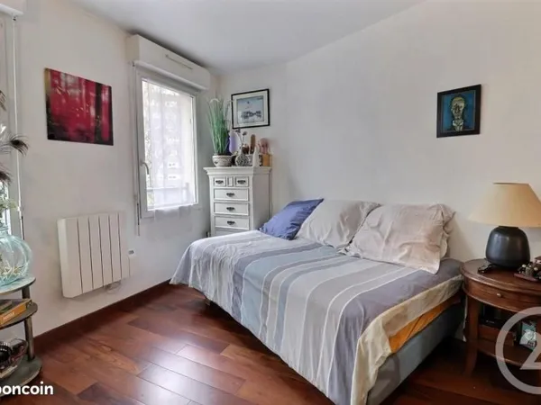 Studio 1 pièce 29 m²