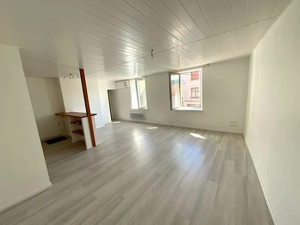 Immeuble de rapport Vauvillers 2 appartements un F3 et F4 aucuns travaux à prévoir