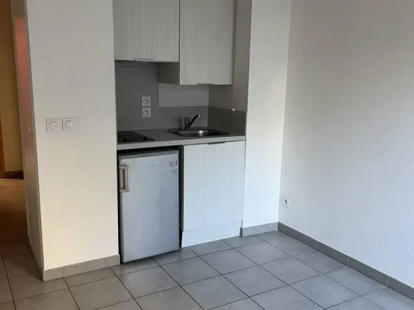 Studio 1 pièce 18 m²
