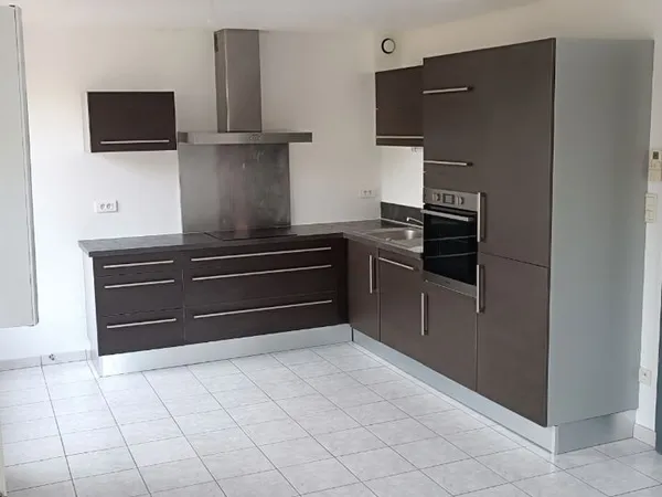 Appartement T4 duplex avec terrasse