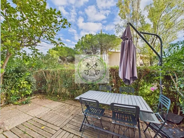 Appartement T1+ 27 M2 avec garage Résidence le lagon Bleu à Fréjus