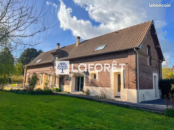 Maison 6 pièces 221 m²