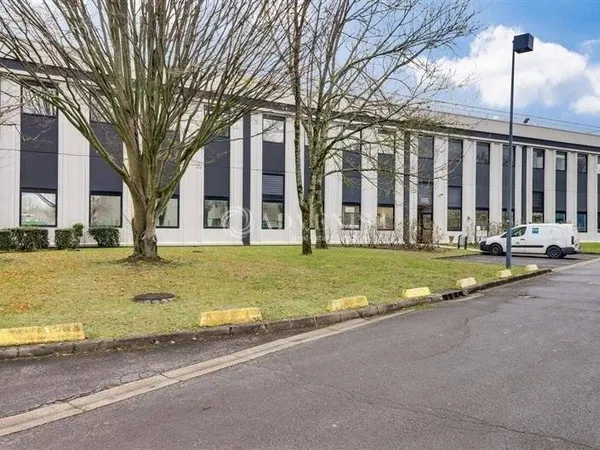Bureaux 286 m²