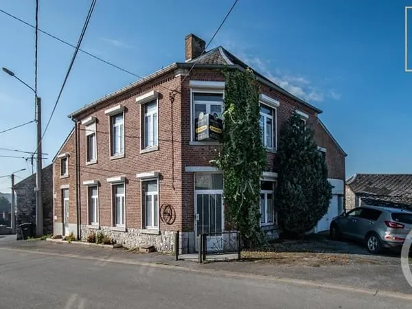 Maison 6 pièces 151 m²