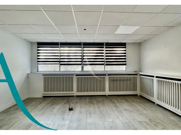 Plateau - 145 m2 Ascenseur