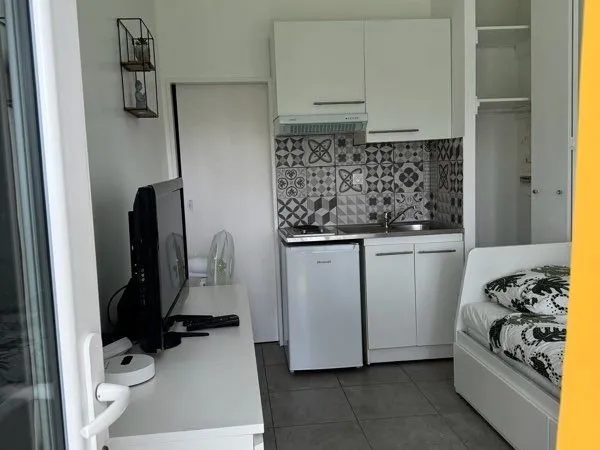 Studio de 15m2 entièrement meublée