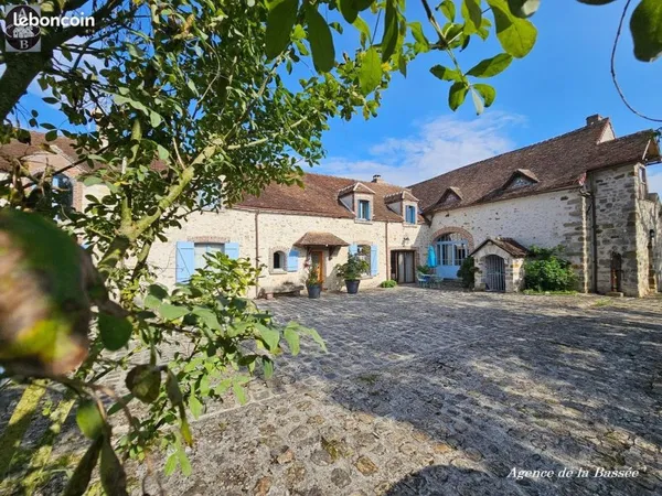 Propriété 14 pièces 427 m²