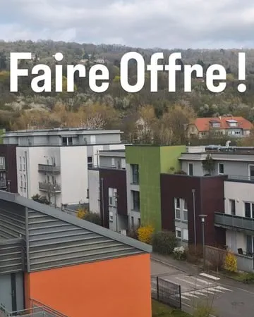 APPARTEMENT 80M², faibles charges, idéalement situé à proximité de toutes les commodités