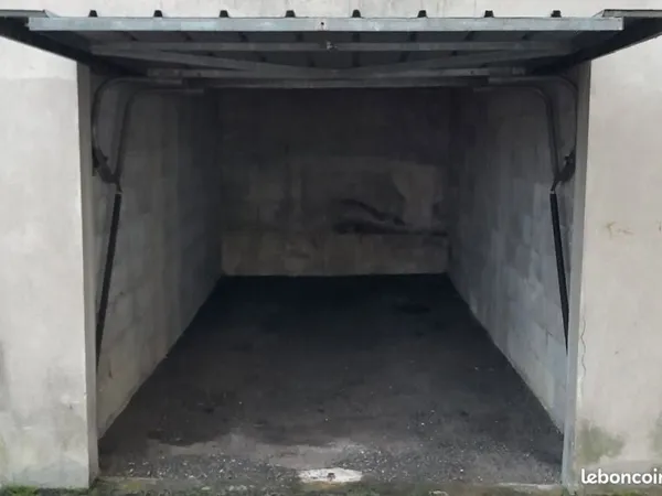 À louer garage / box / parking