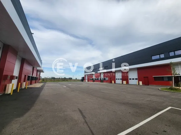 Local commercial 4648 m²