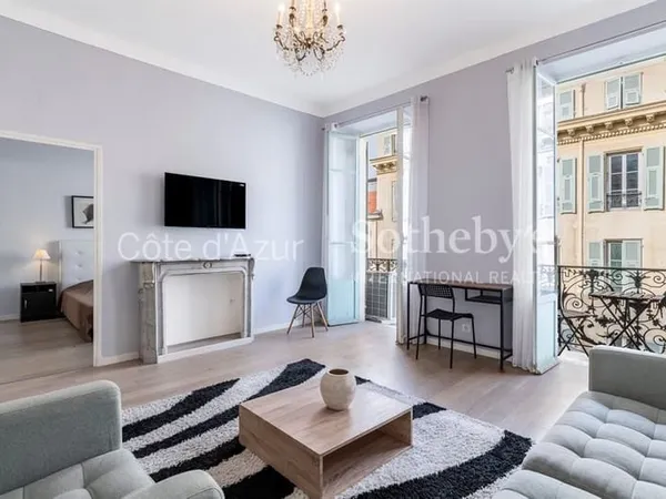 Nice Wilson appartement 105 m² divisé en deux logements rénovés,