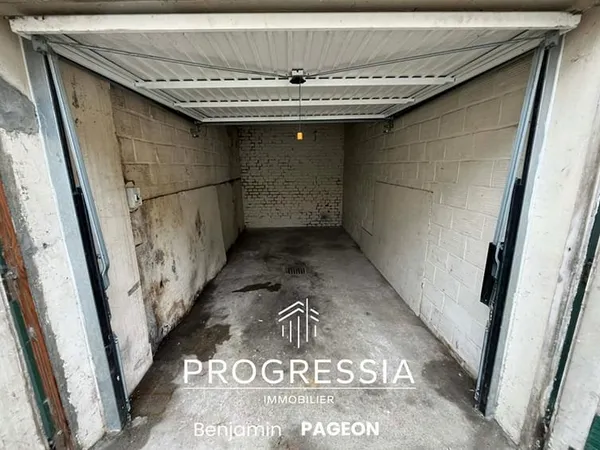 Le Havre - GARAGE / BOX 11 m2 SECTEUR RUE ROBERT LE DIABLE