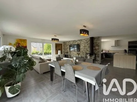 Maison 6 pièces 162 m²