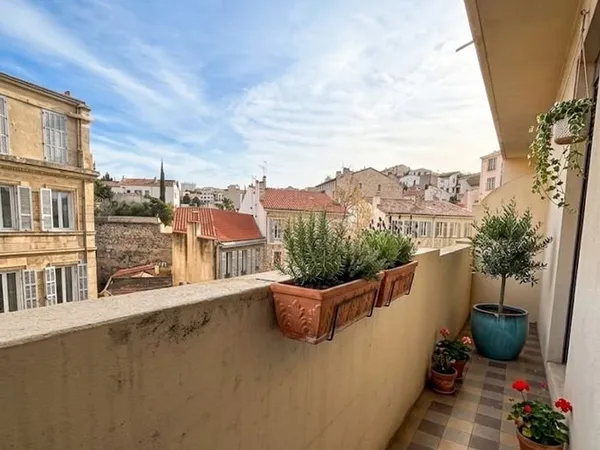 3 pièces, quartier Endoume 13007 Marseille