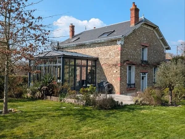Maison : Élégante Meulière