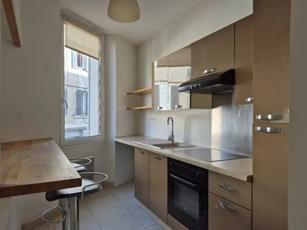 Appartement à vendre 2 pièces MARSEILLE 4EME ARRONDISSEMENT (13)