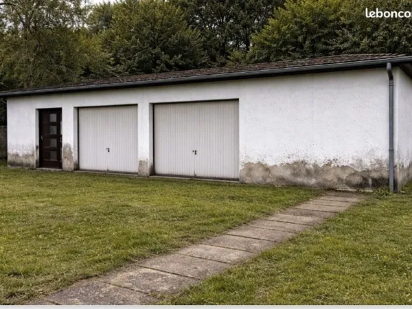 Garage à transformer + terrain 870m²