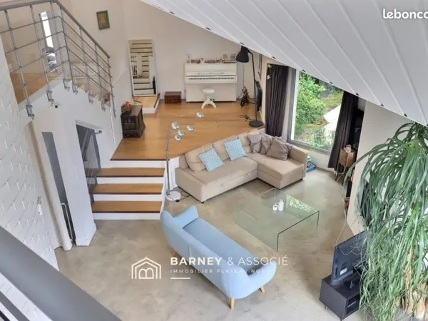 Maison 7 pièces 180 m²