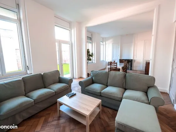 👍 COLOCATION SPACIEUSE 👍 avec JARDIN & SALLE DE JEUX