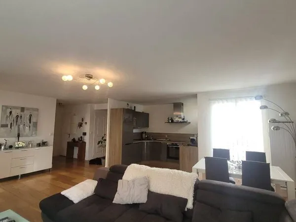 Appartement 4 pièces 76 m²