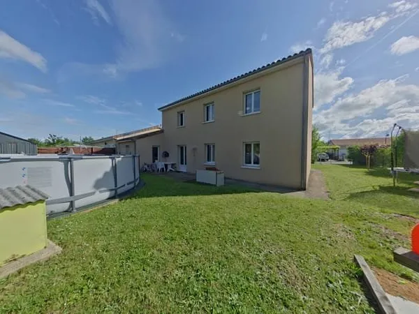Maison familiale de 158 m² - 5 chambres - 2 SDB - CHU