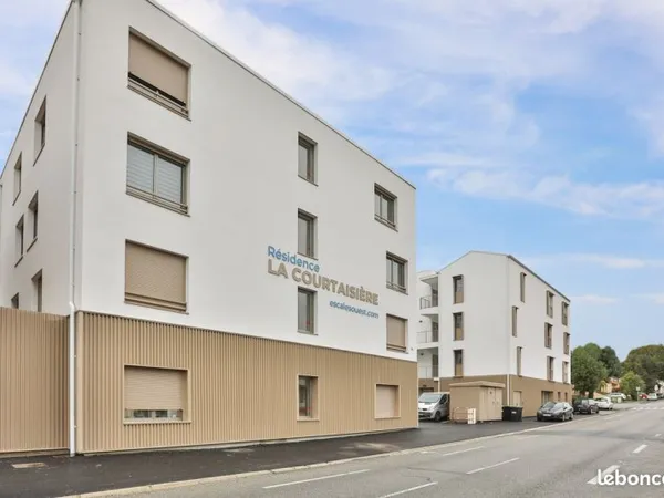 Studio meublé en résidence étudiante LA COURTAISIERE