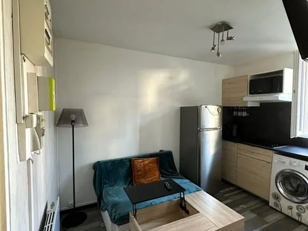 Studio 1 pièce 21 m²