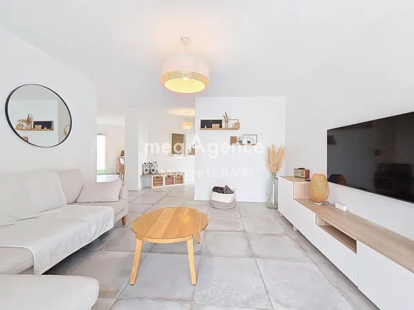 Maison contemporaine de plain-pied, 136 m²