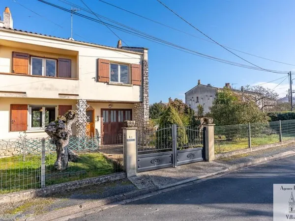Maison 3 chambres avec jardin et garage