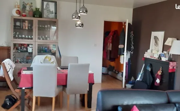 Appartement 4 Pièces 84 m2, 1er étage, 3 chambres LE RHEU