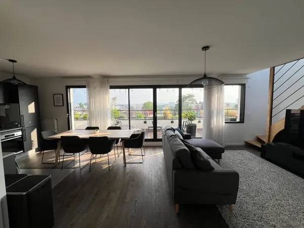 Appartement 4 pièces 90 m²
