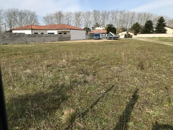 Terrain à bâtir de 1153m2 à Cintegabelle 31550