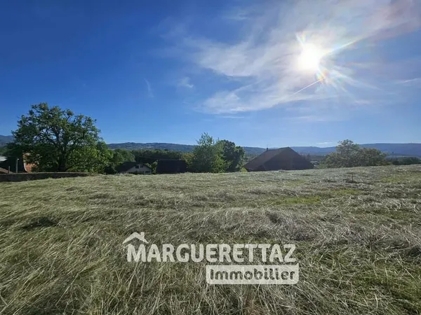 TERRAIN CONSTRUCTIBLE VIABILISE - 647 M2 SCIENTRIER