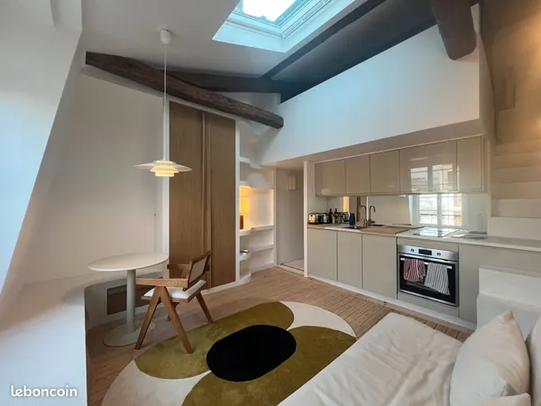 Studio meublé rénové avec mezzanine - 5e étage ascenseur - Vue dégagée Gare de Lyon - Paris 11e - Di