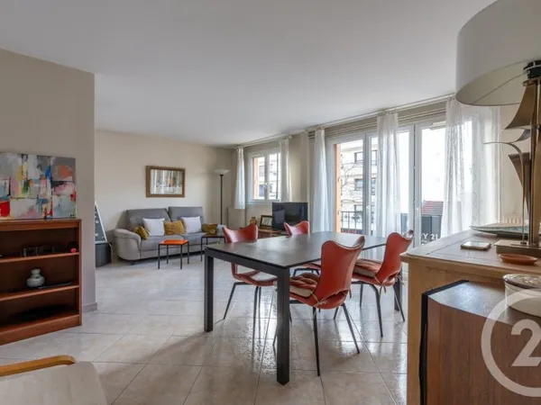 Appartement 5 pièces 109 m²