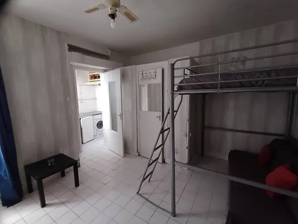 Appartement 1 pièce 17 m²