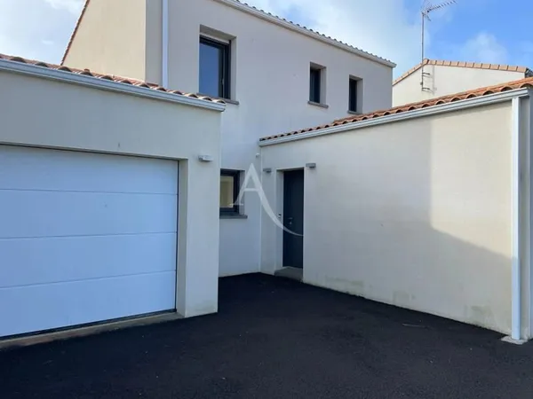 Maison 5 pièces 120 m²