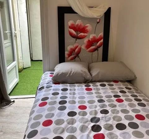 Appartement T2 hypocentre avec jardinet