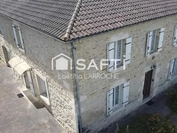 Propriété en pierre de 197m² avec terrain constructible de 4180m²