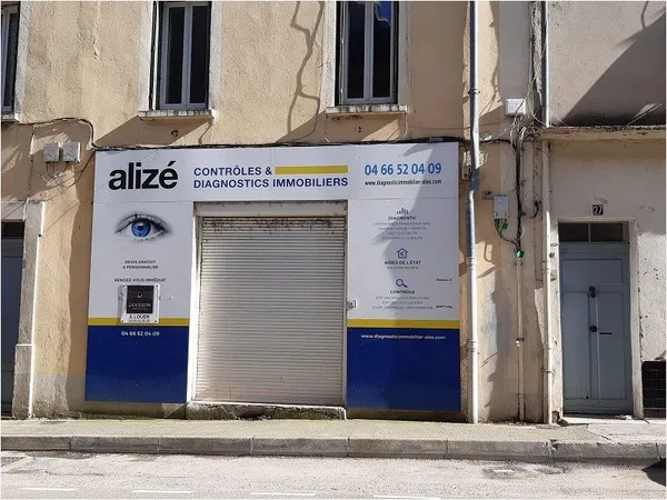Local 2 pièces 53 m²