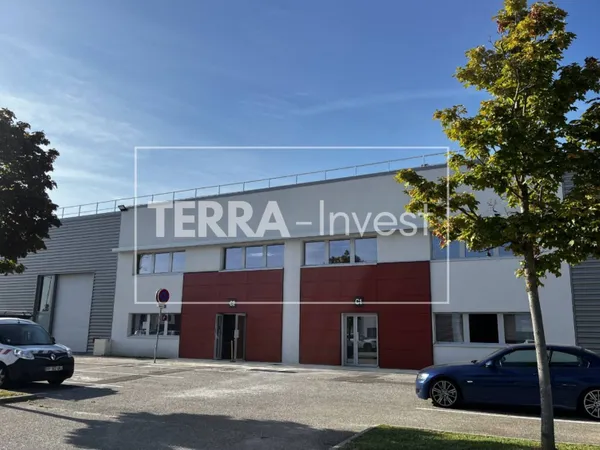 Local d'activité 6234 m²