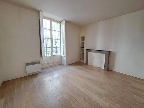 Studio 1 pièce 25 m²