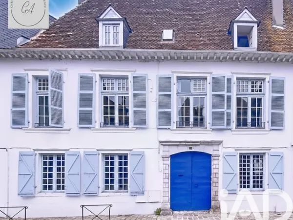Maison 11 pièces 293 m²