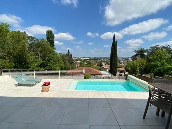 Maison 5 pièces 143 m²
