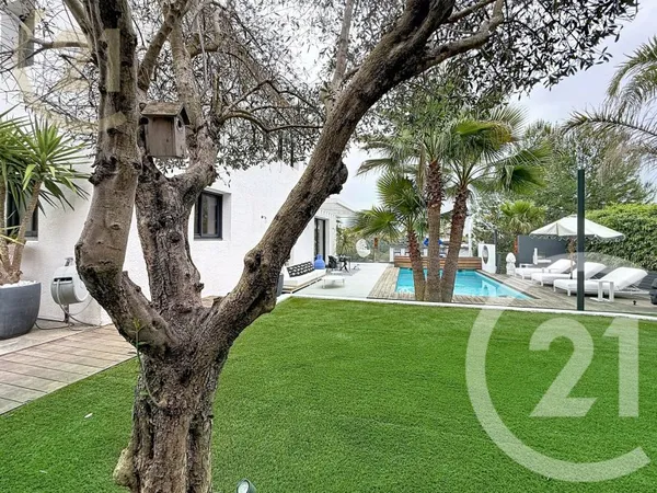 Maison 5 pièces 160 m²