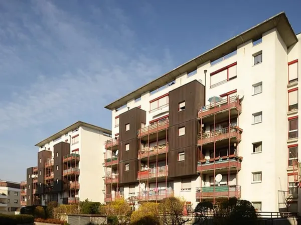 Stationnement Location Annecy   77€